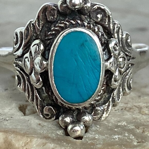 Sterling Silver 925 Scrollwork Oval Faux Turquoise Tapered Shank Ring Sz 7.5 - Picture 4 of 16